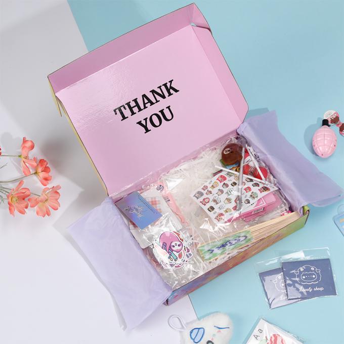 Pemesanan khusus Kosmetik Pink tahan lama Pos Kemasan bergelombang Kado Mailer Kotak Pengiriman 7