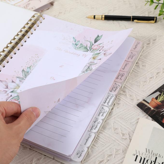 Custom A4 A5 Spiral Journal Paper Notebooks Diary Journal Wedding Planner untuk Wanita 5