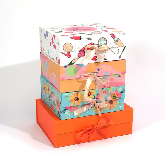 CMYK Pantone Color Printing Custom Besar Gift Packaging Kertas Kotak untuk Pakaian Pakaian 8