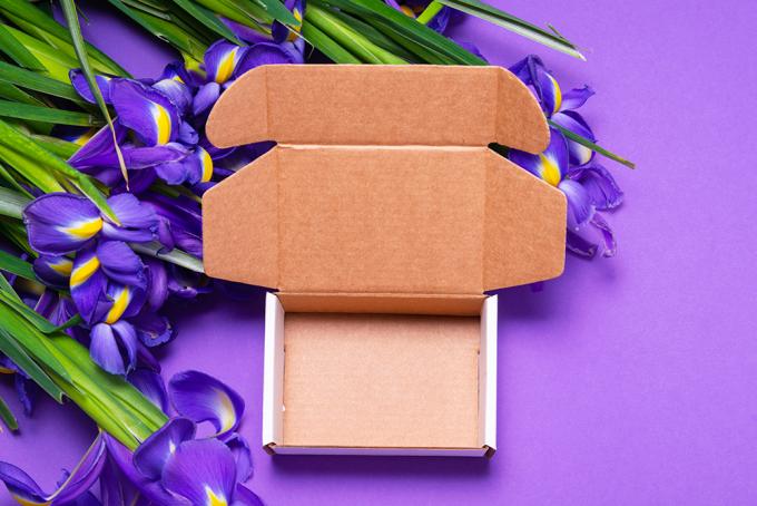 Kotak Pengiriman Disesuaikan Daur Ulang Kotak Email E-commerce Dengan Cetakan Logo Untuk Bisnis Kecil 8