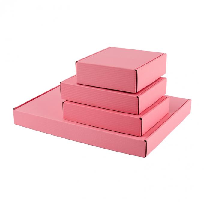 Papan bergelombang Custom Logo Eco Friendly Box Gift Magnet Pakaian Lipat Kertas Box 3