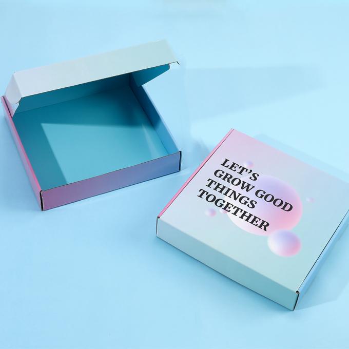 Custom Colored Mailer Box for Durable Apparel Packaging Logo Cetak dan Desain yang awet 9
